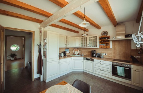 Biendorf Apartment | 3-room apartment (62m²; max 4 persons) - upper floor - Ferienresidenz Glück auf dem