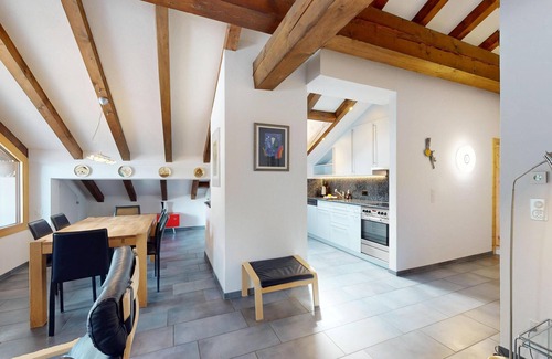 Silvaplana Apartment | Top-Floor 3-Room Apartment with Kitchen & Child-Friendly Space
