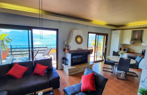 Maccagno Apartment | Idyllic 3-Room Apartment with Pool and Scenic Lake Views