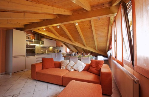 Cannobio Apartment | Inviting 3-Room Attic Apartment with Garden & Scenic Views
