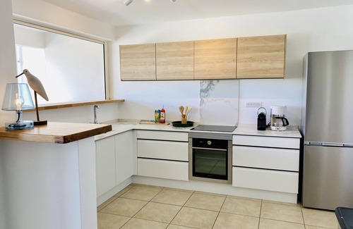 Trois-Ilets Apartment | Dream Holiday in Trois Ilets: Poolside 3-Room Getaway