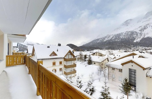 Silvaplana Apartment | Family-Friendly 3-Room Apartment with Lake Views, Rated 9.8