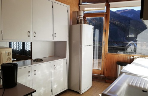Pra Loup Apartment | Family-Friendly Apartment Pra-Loup with Kitchen & Spa