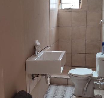 Welkom Bed & Breakfast | Cozy 3 Schnehage Guesthouse with Pool & Family-Friendly Vibe