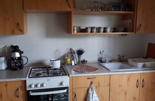 Cserszegtomaj House | Well-Equipped 3-Bedroom Apartments with Pool & Ocean Views