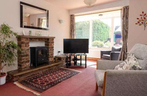 Ripley House | Discover 3 Springhaven: Family-Friendly & Top-Rated Stay