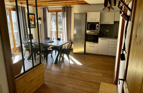 Les Houches Apartment | Charming 3-Star Apartment Near Chamonix with Mont Blanc Views
