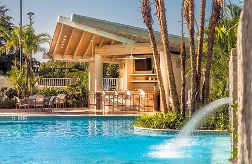 Isla Grande Hotel | Explore Hyatt Place San Juan with Pool & Kitchen Access