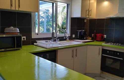 L'Etang-Sale House | Oceanfront House with Spa & Pool – Guest Rated 10/10