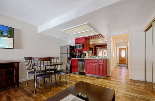 Incline Village Resort | Relaxing Retreat: 3-Story House with Loft Jacuzzi