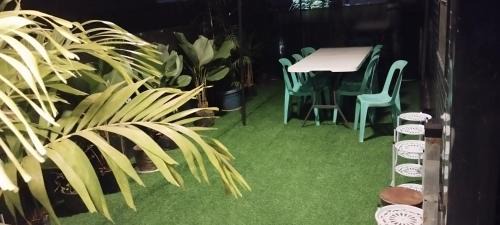 Santa Rosa House | 3 to 6 Pax accommodation - Unit 5 with balcony