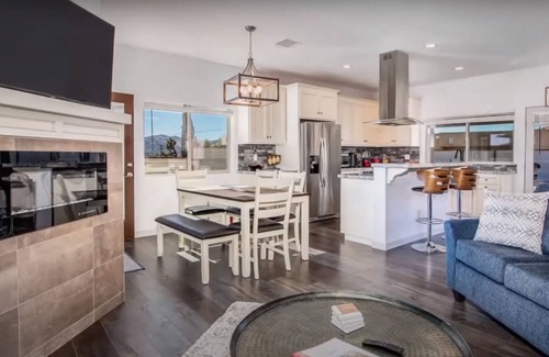 Yucca Valley House | Experience 3 TREE VILLA with Pet-Friendly Amenities & EV Charging