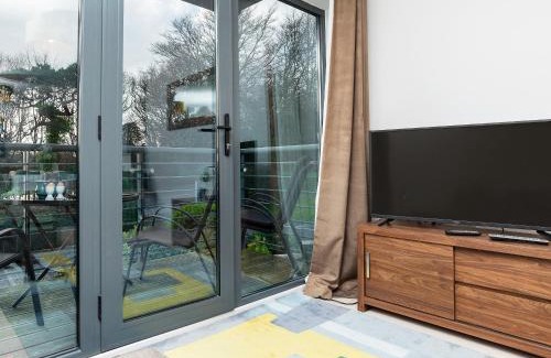 Charlestown Apartment | Family-Friendly 3 Waterwheel Apartment - Rated 9/10 by Guests