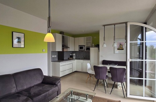 Graal Apartment | Comfortable 3-Room Apartment for Families with Kitchen