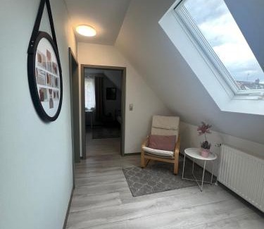 Kirchhain Apartment | Cozy 3-Room Monteurewohnung in Kirchhain for Families
