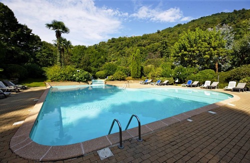 Susello Apartment | Spacious 3-Bedroom Residence with Pool & Ocean Views