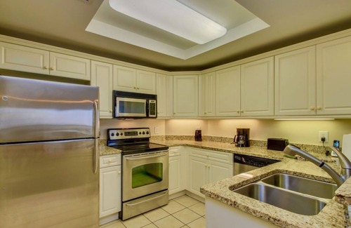 Arcadian Shores Condo | Ideal 27 Condos at Royale Palms for Reunions & Outings