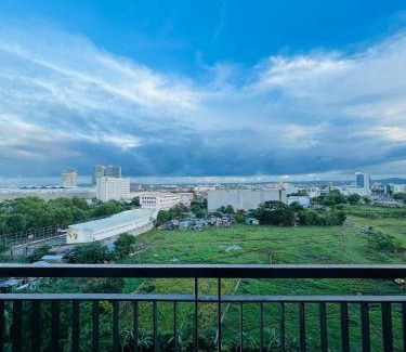 Iloilo Apartment | 30 Luxe City Studio