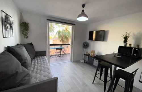Six-Fours-les-Plages Apartment | 30 m² Apartment ∙ 1 bedroom ∙ 4 guests