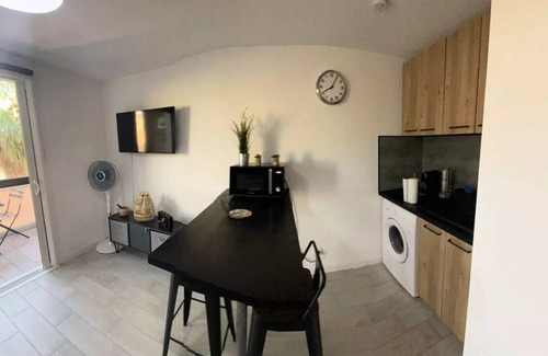 Six-Fours-les-Plages Apartment | 30 m² Apartment ∙ 1 bedroom ∙ 4 guests