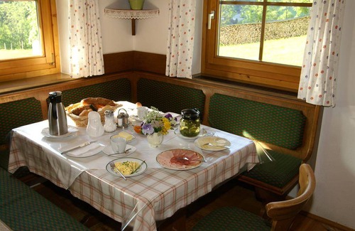Mittersill Hotel | Exceptional 30 m² Hotel with Kitchen & Breakfast for Families