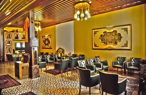 Aksehir Hotel | Cozy 5-Star Hotel with Restaurant and Breakfast for 3 Guests