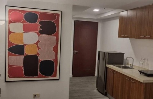 Ortigas Center House | Cozy 5-Star Retreat with Pool for Up to 3 Guests