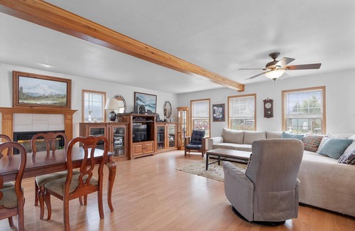 Ocean Park House | Cozy Beach Retreat: Pet-Friendly with Play Area & Ocean Views