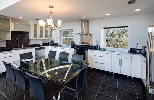 Sea Palm Village House | Prime Beachfront Escape with Heated Pool & Spa