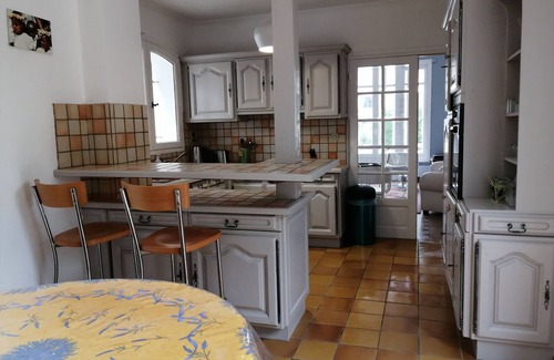 Royan Villa | Beachside Villa with Pool and Ocean View, Sleeps 10