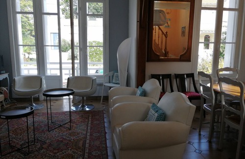Royan Villa | Beachside Villa with Pool and Ocean View, Sleeps 10