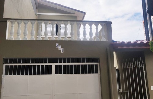 Jardim Aeroporto House | Quiet Retreat Just 300 Meters from Congonhas Airport