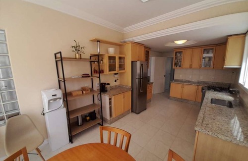 Jurere Internacional House | Prime Location Just 300m from the Beach with Private Pool