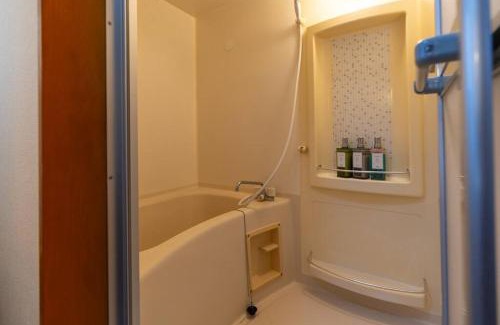 Sakura Apartment | Cozy 2DK Room Near Keisei Sakura Station - Perfect for Families