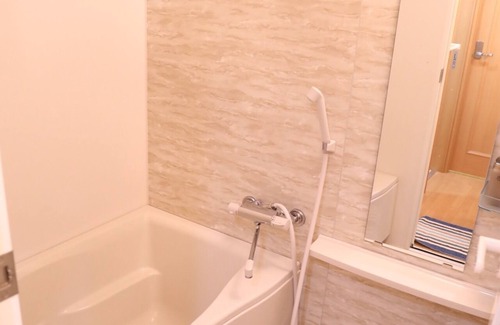 Naka Ward Apartment | Modern Japanese-Style Room with Breakfast in Nagoya