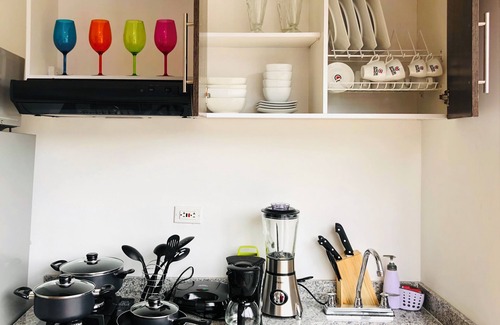 Zona Rosa Apartment | Modern Loft Near 82 / Virrey - Ideal for Long Stays