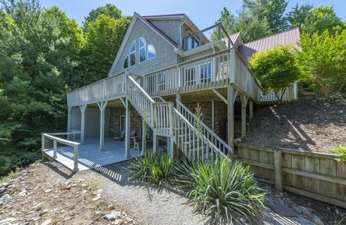 Nebo House | 303 m² House ∙ 4 bedrooms ∙ 15 guests