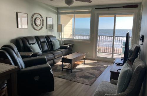 Ocean Cay Apartment | Oceanfront Bliss at 306 Coral Sands - Guest Rated 9.8