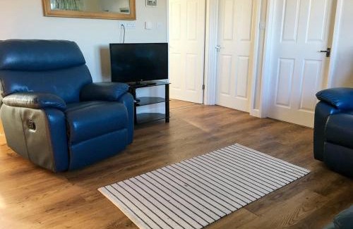 Dartmouth House | Family-Friendly Getaway at 306 Norton Park
