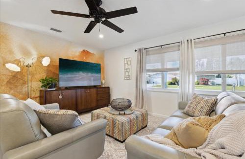 Venetian Way House | 307 Brightwaters Dr