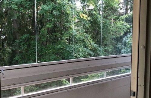 Myyrmaki Apartment | Convenient Studio Near Airport & City Train in Helsinki