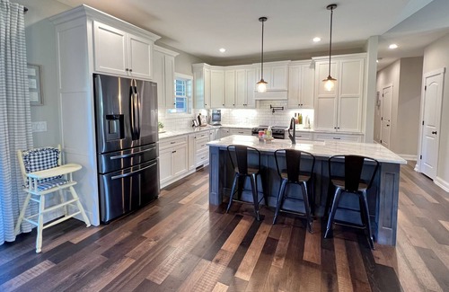 Keene House | Relaxing Ranch Home with Hot Tub Near Lexington Attractions