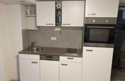 Kirchheim unter Teck Apartment | Ideal 30sqm Getaway in Kirchheim Teck for Two Guests