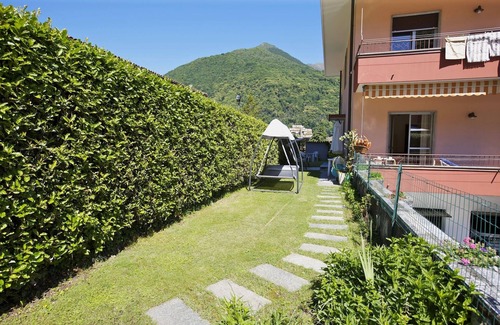 Cannobio Apartment | Sunny 3½-Room Apartment with Balcony & Garden Retreat