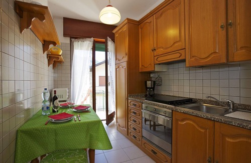 Cannobio Apartment | Cozy 3½ Room Apartment with Balconies in Tranquil Setting