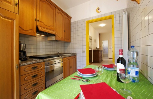 Cannobio Apartment | Cozy 3½ Room Apartment with Balconies in Tranquil Setting