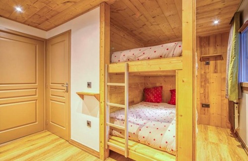 Les Avanchers-Valmorel Apartment | Inviting Studio Flat with Mountain Views for 5 Guests