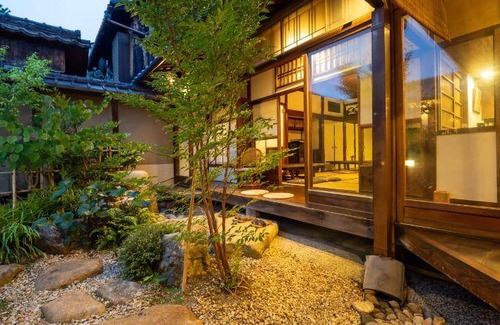 Otsu Bed & Breakfast | Cozy Bed and Breakfast with 9/10 Guest Rating
