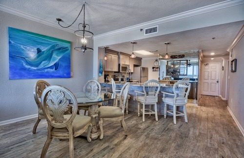 Destin Condo | 310 Sterling Sands: Beachfront Bliss with Relaxing Amenities