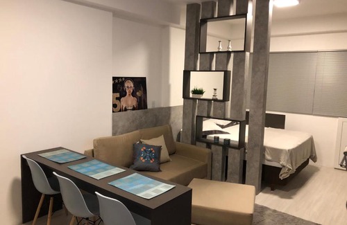 Matriz Apartment | Cozy Studio Near Shopping in Curitiba's Batel District